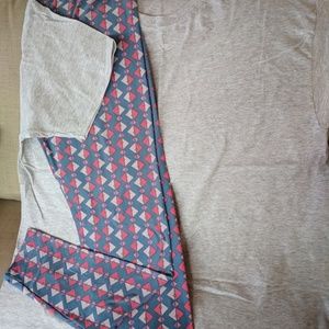 SOLD!    LLR TC Leggings outfit set / XL ADULT TEE